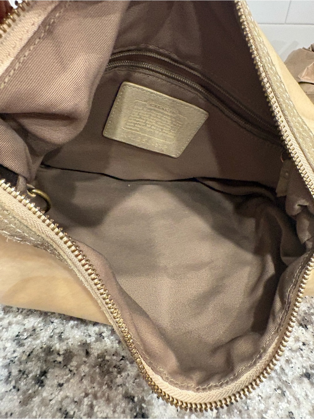 Coach Cream Floral-Print Shoulder Bag with Gold Hardware - Picture 3 of 7
